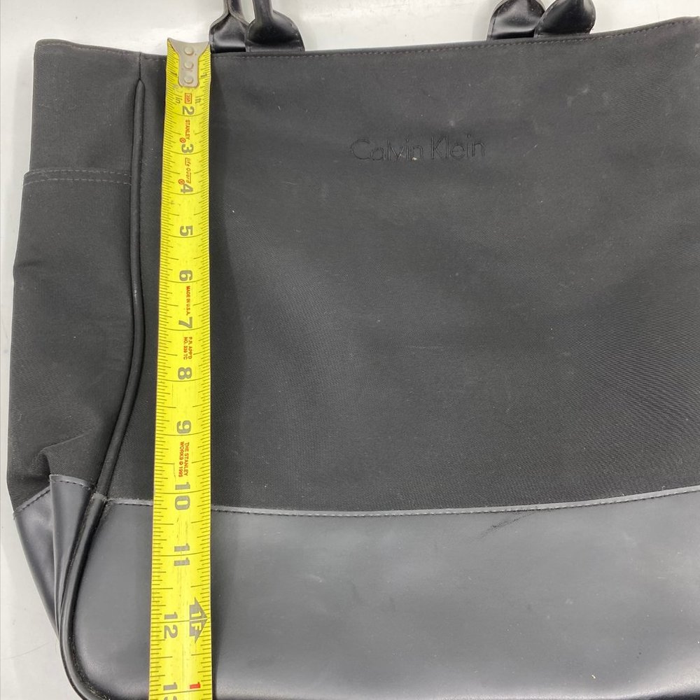 Calvin Klein Black Large Fabric Shoulder Bag - Picture 5 of 10